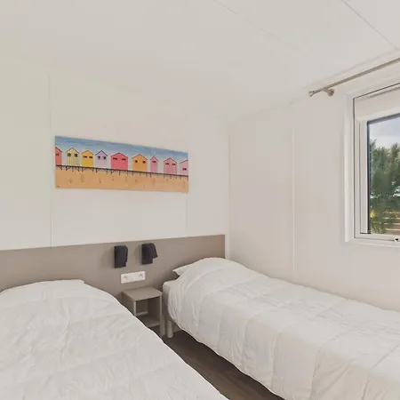 Chalet Pour 4 Adultes-2 Enfants Avec Piscine *