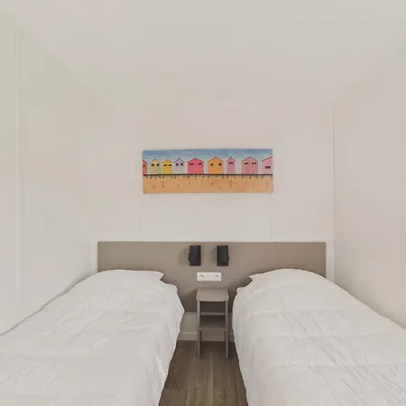 Pour 4 Adultes-2 Enfants Avec Piscine シャレー ブルティニョール・シュル・メール