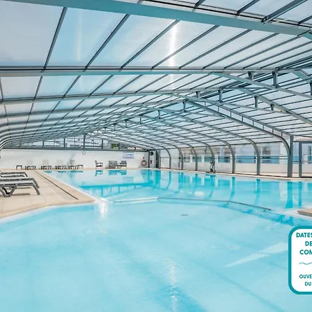 Pour 4 Adultes-2 Enfants Avec Piscine シャレー *